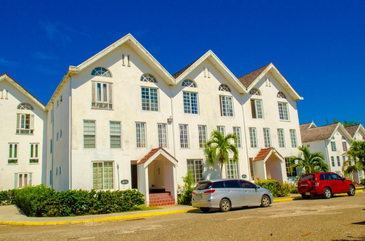 Aparthotel Marriott Seacastles E22, Montego Bay Exterior foto